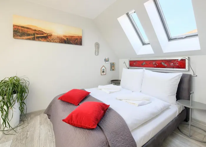 Kapitanska, Sun & Snow * Kołobrzeg